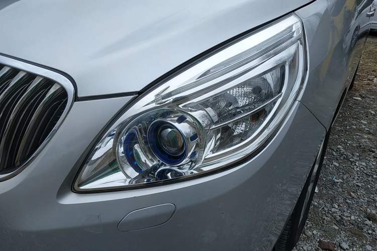 Used Buick GL8 2014 3.0L GT Luxury Business Haoya Edition
