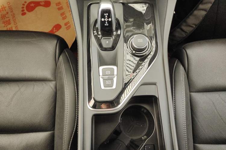 Used Lynk & Co 03 2022 2.0TD DCT JingPro
