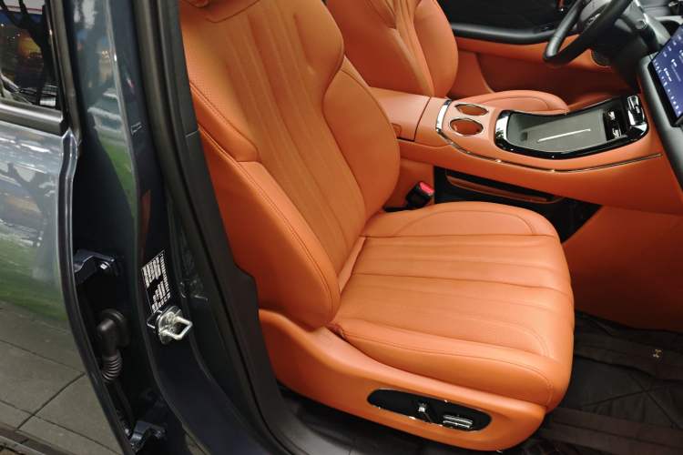 Used AION V 2024 Aion Tyrannosaurus 650 LiDAR Edition
