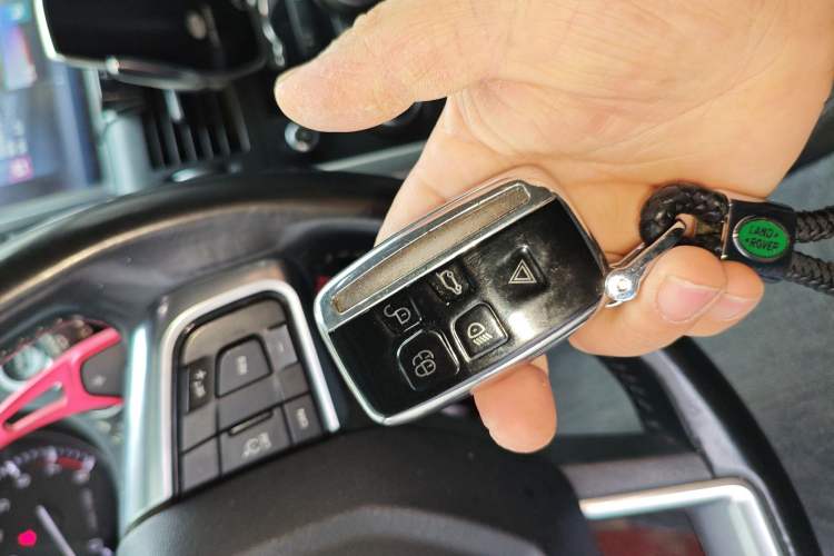 Used Land Rover Discovery Sport 2016 2.0T SE
