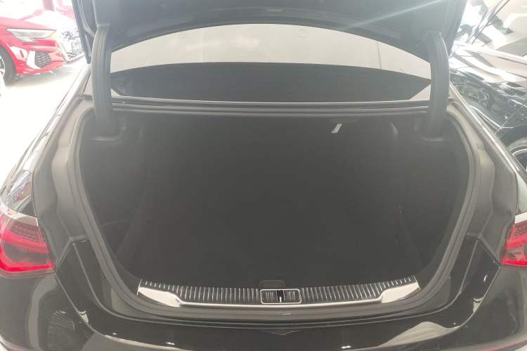 Used Mercedes-Benz S-Class 2023 Updated S 400 L Business Version
