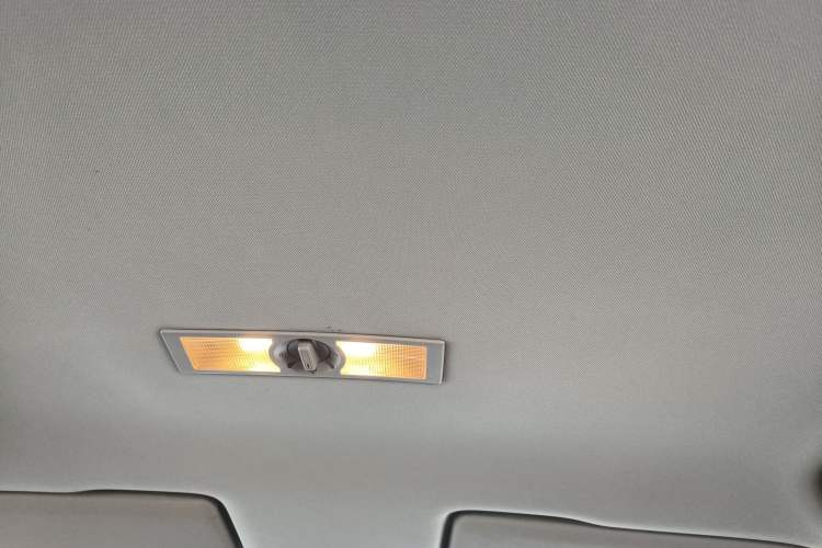 Used Volkswagen Lavida 2017 1.6L Automatic Fashion Edition
