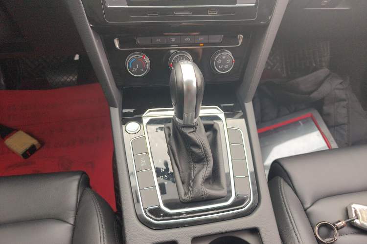 Used Volkswagen Magotan 2019 280TSI DSG Leading Model China VI Standard
