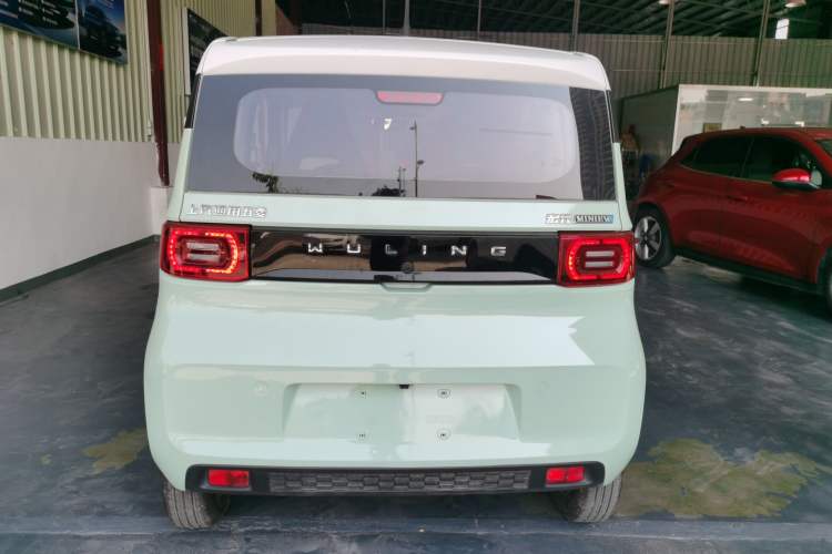 Used Wuling Hongguang MINIEV 2021 Macaron Premium Model – Lithium Iron Phosphate

