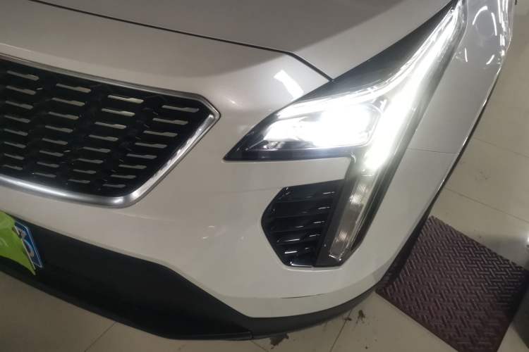 Used Cadillac XT4 2021 28T Two-Wheel Drive Tech Edition