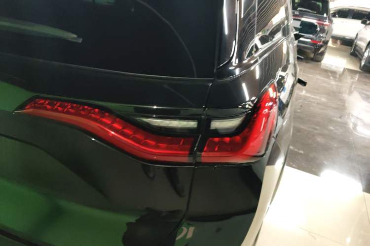 Used Nio ES8 2018 355 km Base Version 7-Seater Edition
