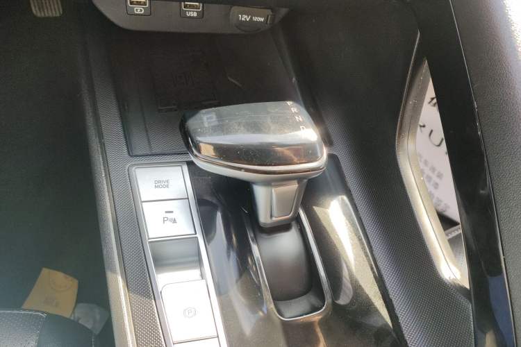 TDK.VehicleDetails.img