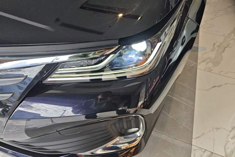 Used Toyota Allion 2021 2.0L Deluxe Edition
