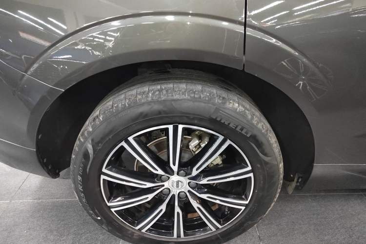 Used Volvo XC60 2021 T5 4x4 Smart Luxury Edition