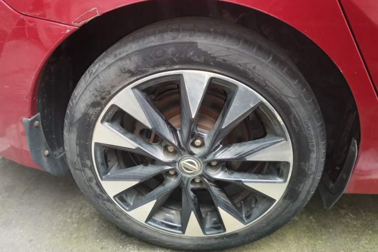 Used Nissan Lannia 2019 1.6L CVT Smart Connect Smart Cool Version China VI Standard
