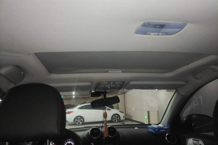 Used Haval H6 2015 Upgraded Model 1.5T Manual Two-Wheel Drive Elite Version