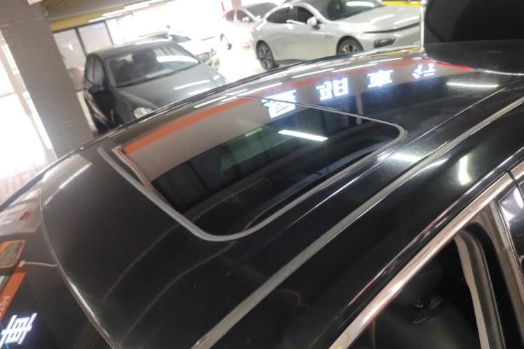 Used Toyota Camry 2019 Revised Version 2.0G Luxury Edition
