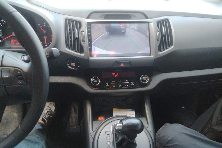 Used Kia Sportage R 2014 2.0L Automatic Two-Wheel Drive GLS Trim
