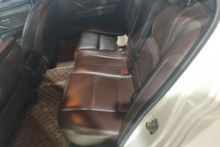 Used BMW 5 Series 2014 525Li Luxury Design Package
