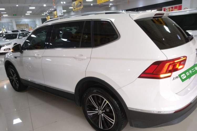 Used Volkswagen Tiguan L 2019 330TSI Automatic Two-Wheel Drive Panoramic Comfort Edition China V Standard