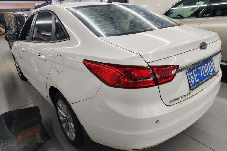 Used Ford Escort 2017 Happiness Edition 1.5L Automatic Fashion Version