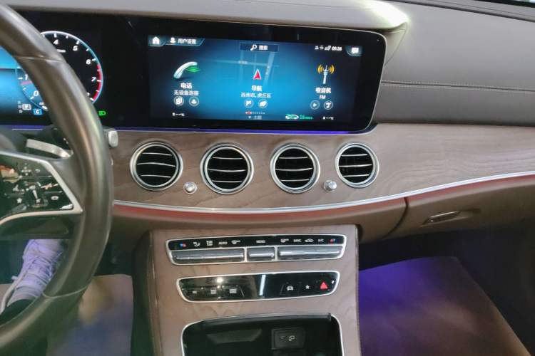 Used Mercedes-Benz E-Class 2022 Revised Version E 300 L Fashion Edition
