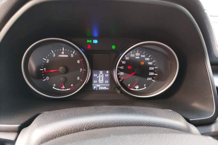 Used Haval M6 2023 PLUS 1.5T DCT Elite Smart Connectivity Model
