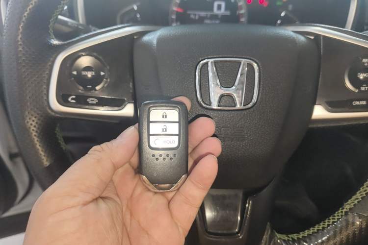 Used Honda CR-V 2017 240TURBO CVT 2WD Urban Edition
