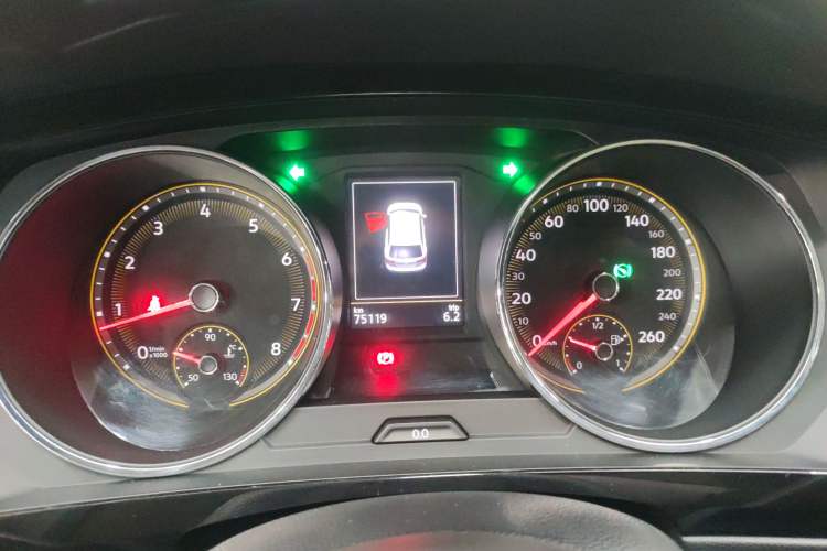 Used Volkswagen Tiguan L 2019 Revised 330TSI Automatic Two-Wheel Drive Smart & Luxury Edition China VI Standard
