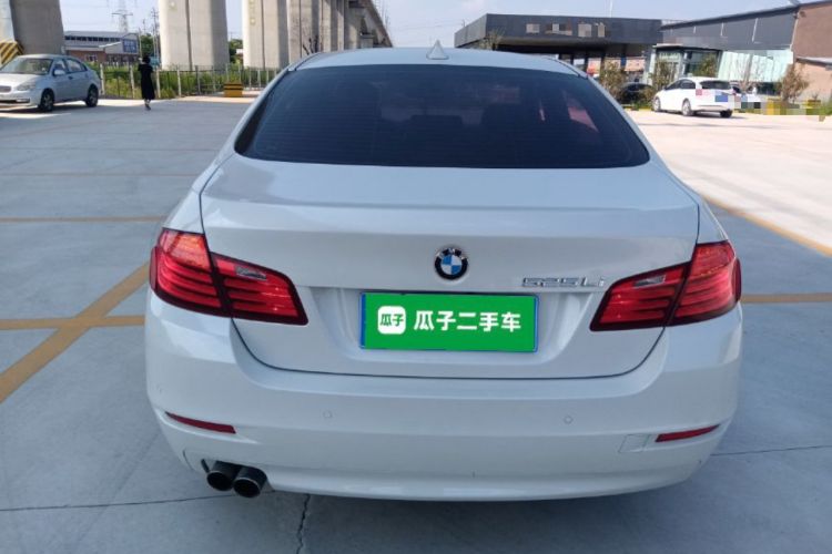 Used BMW 5 Series 2014 520Li Elegant Model
