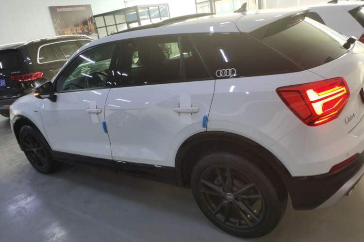 Used Audi Q2L 2021 35 TFSI Progressive Dynamic Edition
