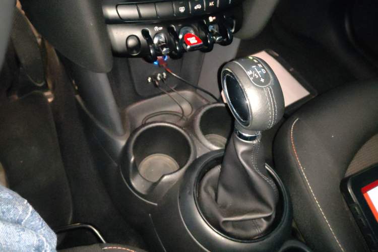 Used  MINI 2014 1.2T ONE
