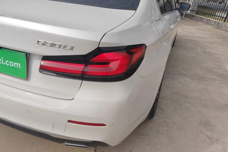 Used BMW 5 Series 2021 Restyled 530Li Leading Edition Luxury Package
