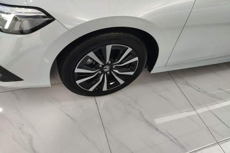 Used Honda Civic 2023 2.0L eHEV Pioneer Edition
