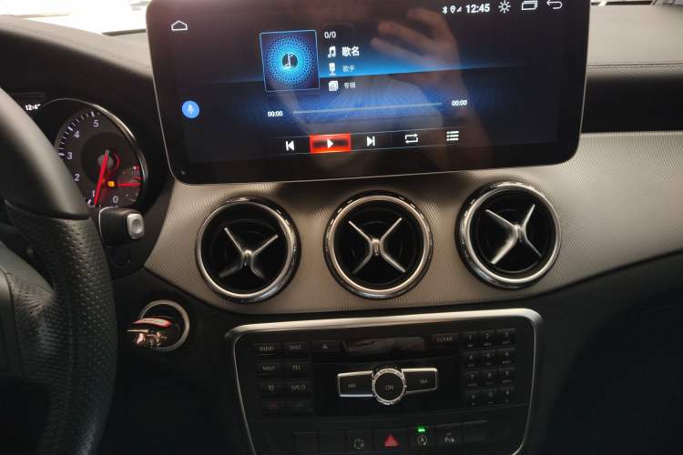 Used Mercedes-Benz GLA 2015 GLA 200 Fashion Model