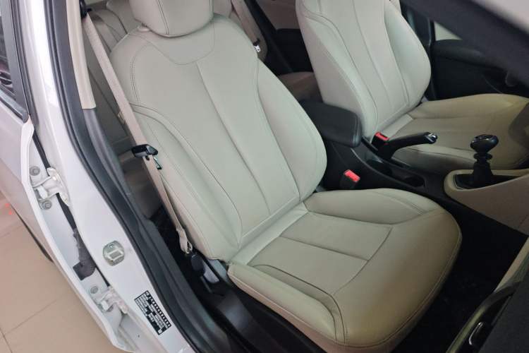 Used Buick GT 2019 15T Manual Elite Version China VI Standard