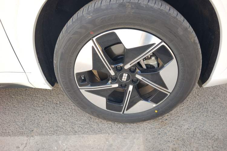 Used  E5 2026 Model 610km Exploration+ Edition