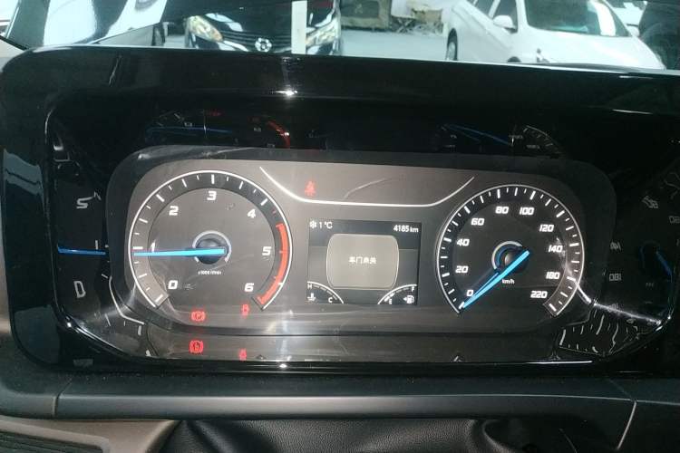 Used Ford Transit T8 2024 T8 2.0T Diesel Manual Short Wheelbase Mid-Roof 6-Seater Multi-Function Version 3/3
