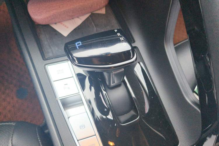 Used Hyundai Elantra 2021 1.5L CVT GLX Elite Edition
