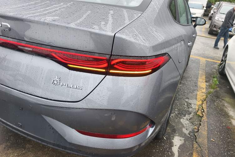 Used BYD Qin PLUS 2025 DM-i Smart Drive 55KM Leading Model
