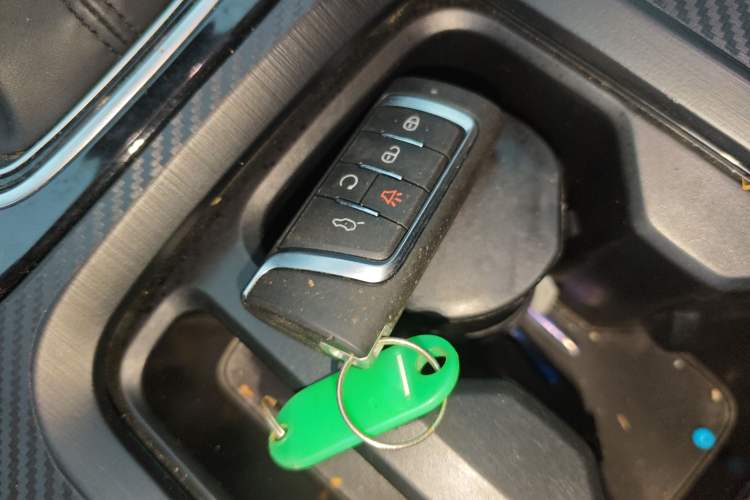 Used GAC Trumpchi M6 2021 PRO 270T DCT Luxury Edition
