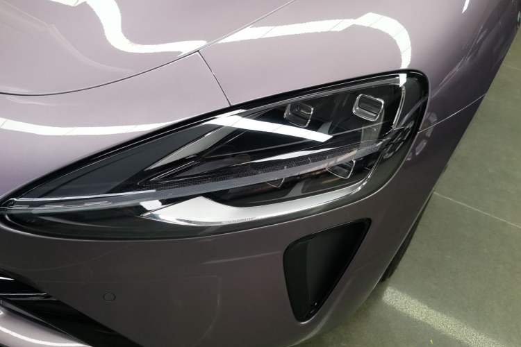 Used  SU7 2024 Rear-Drive Long-Range Intelligent Driving Version
