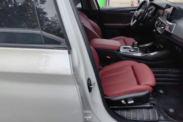 Used BMW X3 2022 xDrive30i Luxury Model M Night Sky Package
