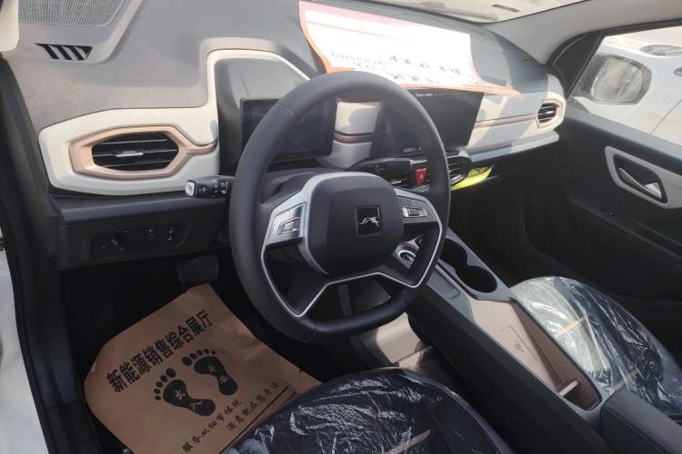 Used  E10X 2024 Charming Edition 301km Lite
