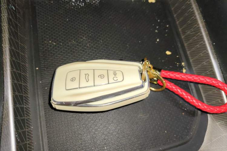 Used Geely Auto Emgrand 2023 4th Generation Champion Edition 1.5L CVT Prestige Model
