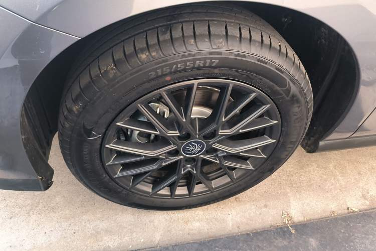 Used BYD Qin PLUS 2025 EV Smart Drive Edition 420KM Leading Model
