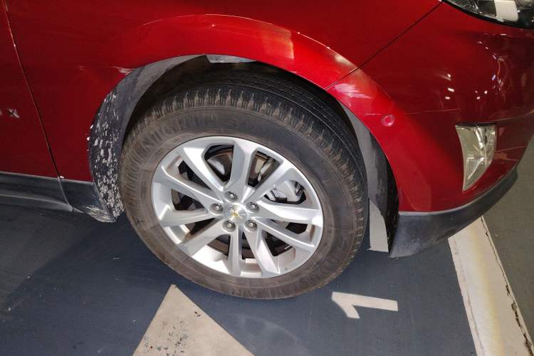 Used Chevrolet Equinox 2018 550T Automatic All-Wheel-Drive Boundary Edition
