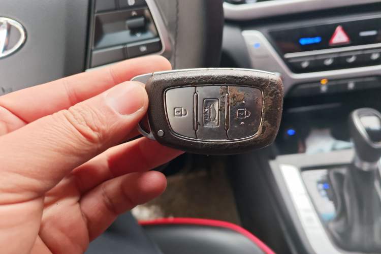 Used Hyundai Elantra (6th Generation / Lingdong) 2018 1.6L Automatic 15th Anniversary Special Edition
