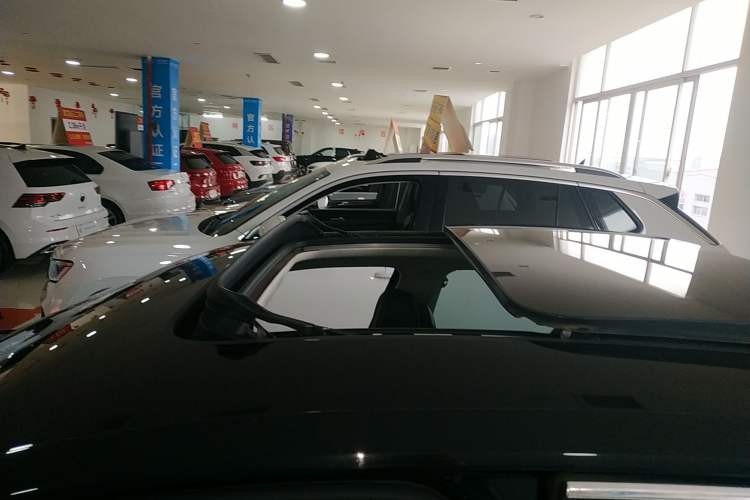 Used Volkswagen Magotan 2020 330TSI DSG Leading Model
