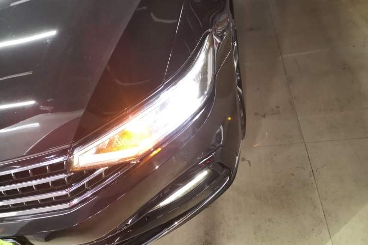 Used Volkswagen Magotan 2023 2 Million Units Commemorative Edition 330TSI DSG Luxury Version
