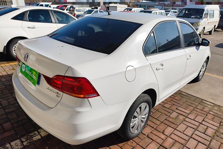 Used Volkswagen Santana 2016 1.6L Manual Fashion Edition
