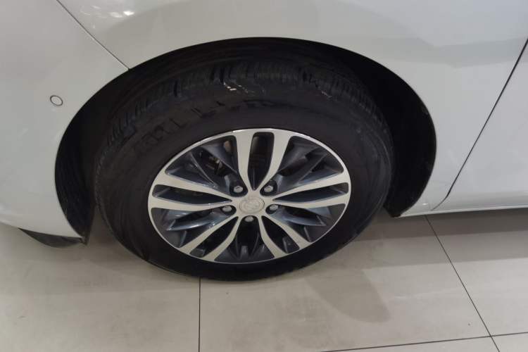 Used Buick GL8 2020 ES Land Cruiser 653T Luxury Edition
