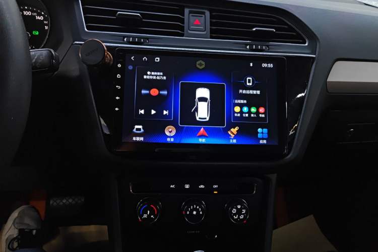 Used Volkswagen Tiguan L 2018 Revised Version 330TSI Automatic Two-Wheel Drive Trendy Edition
