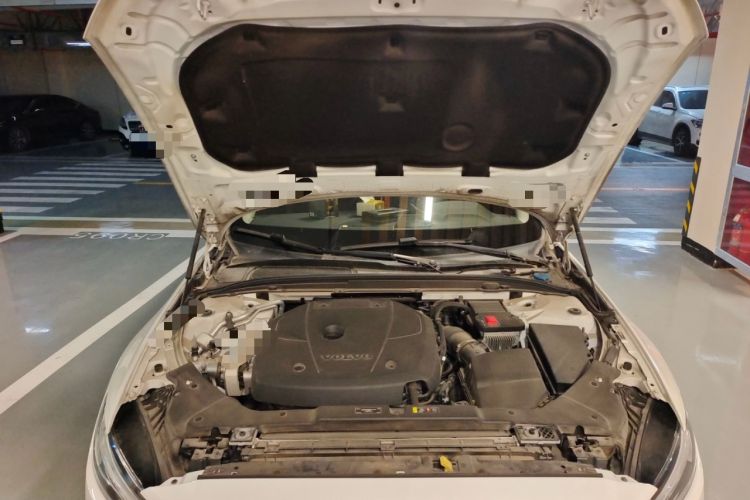 Used Volvo S60 2020 T4 Zhiyi Luxury Edition