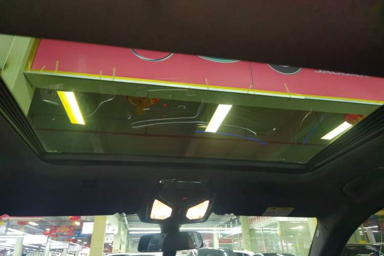 Used BMW 5 Series 2022 Second Facelift 525Li M Sport Package
